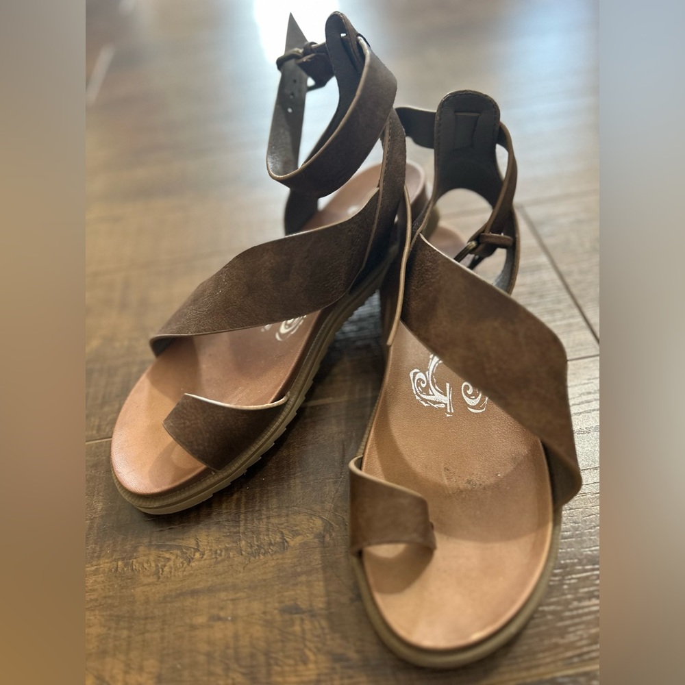 Open toe sandals - Picture 4 of 4